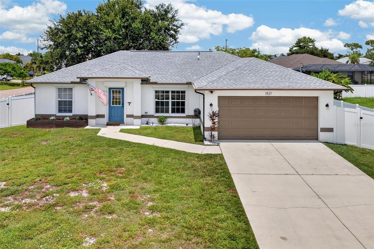 1821 SW 22nd Ter., Cape Coral, FL 33991