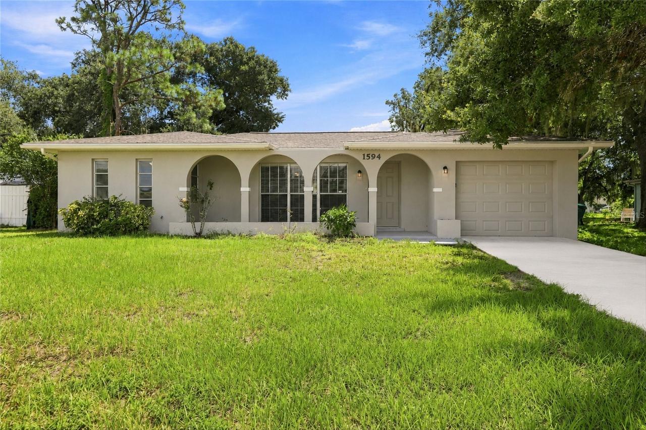 1594 Beacon Dr., Port Charlotte, FL 33952