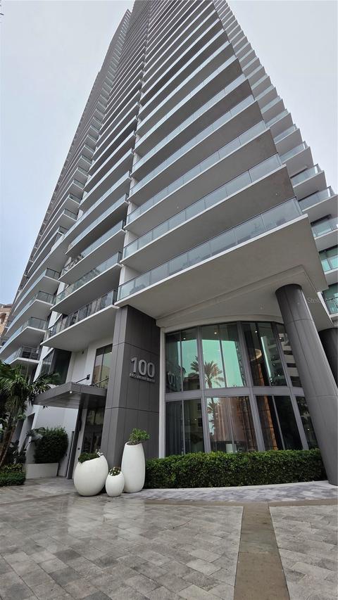 100 1st Ave. #2406, St Petersburg, FL 33701