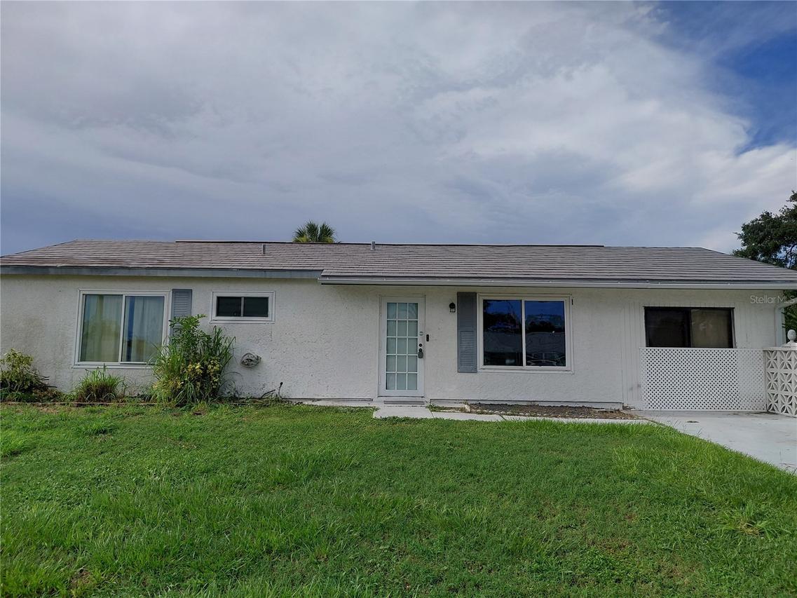 18292 Morrisson Ave., Port Charlotte, FL 33948