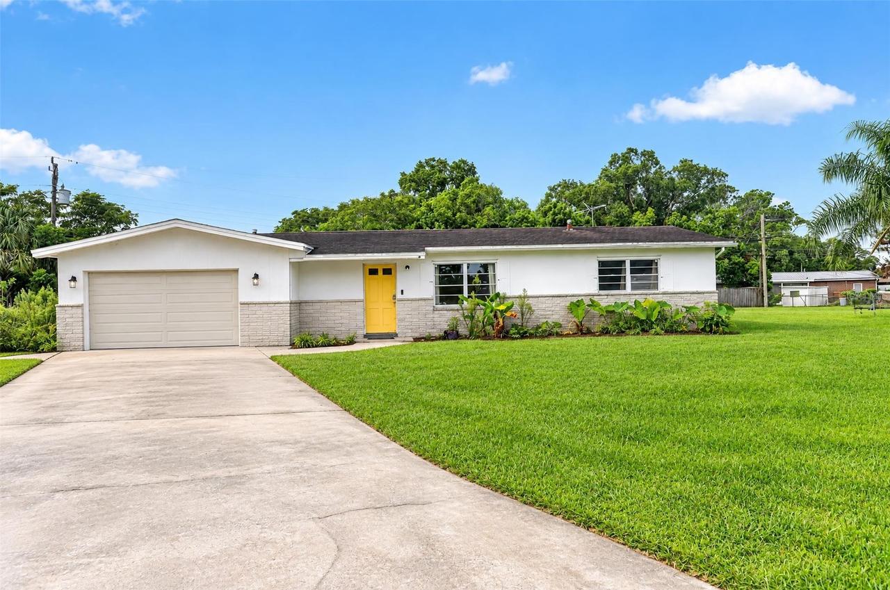 1700 Cowan Cir., Titusville, FL 32796