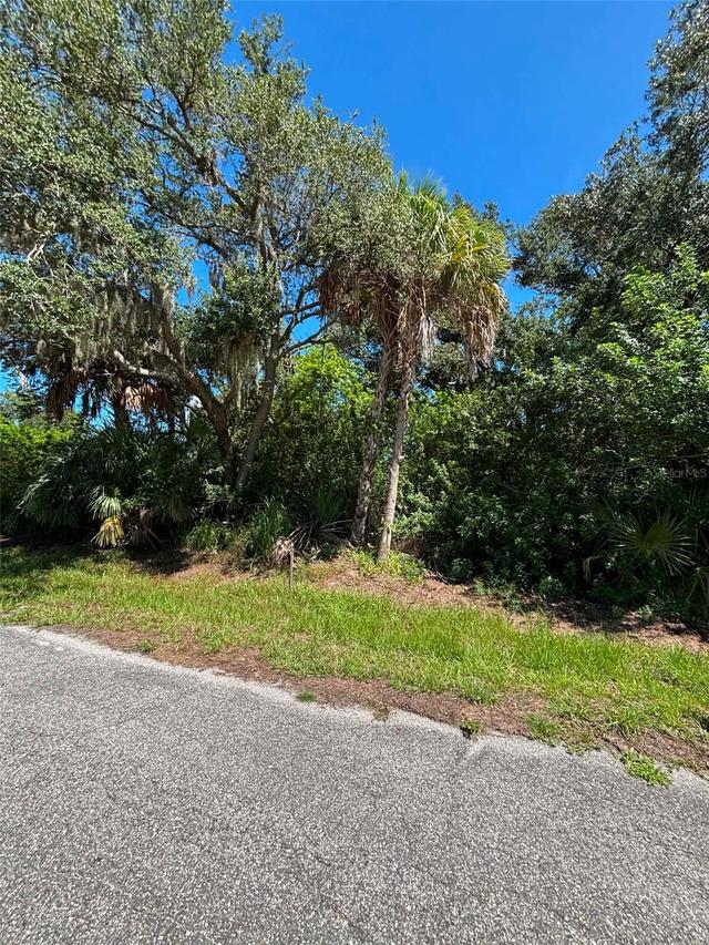 18016 Wing Ave., Port Charlotte, FL 33948