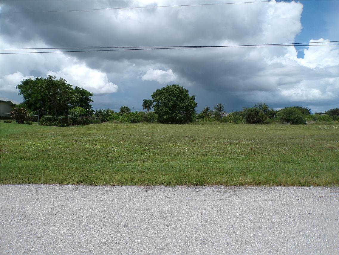 1128 NW 9th Ave., Cape Coral, FL 33993