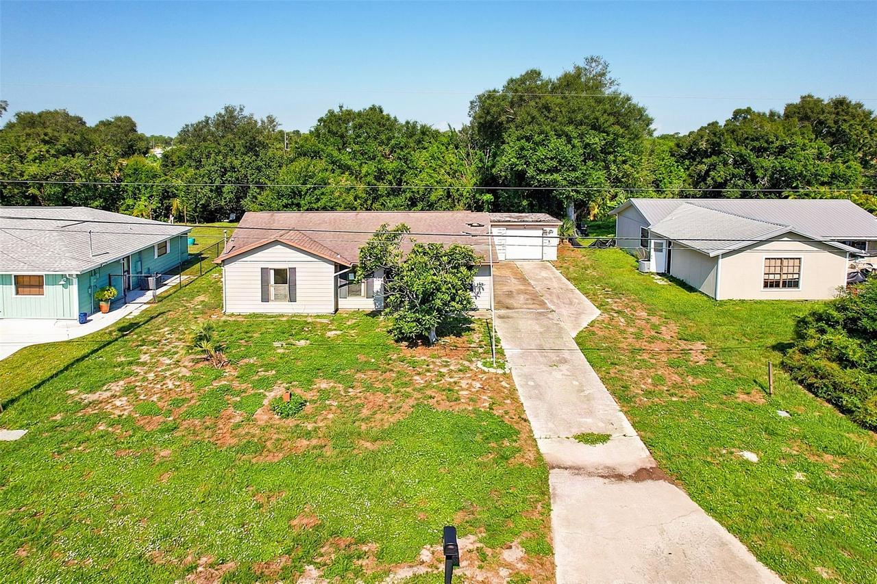 327 Harbor Blvd., Port Charlotte, FL 33954
