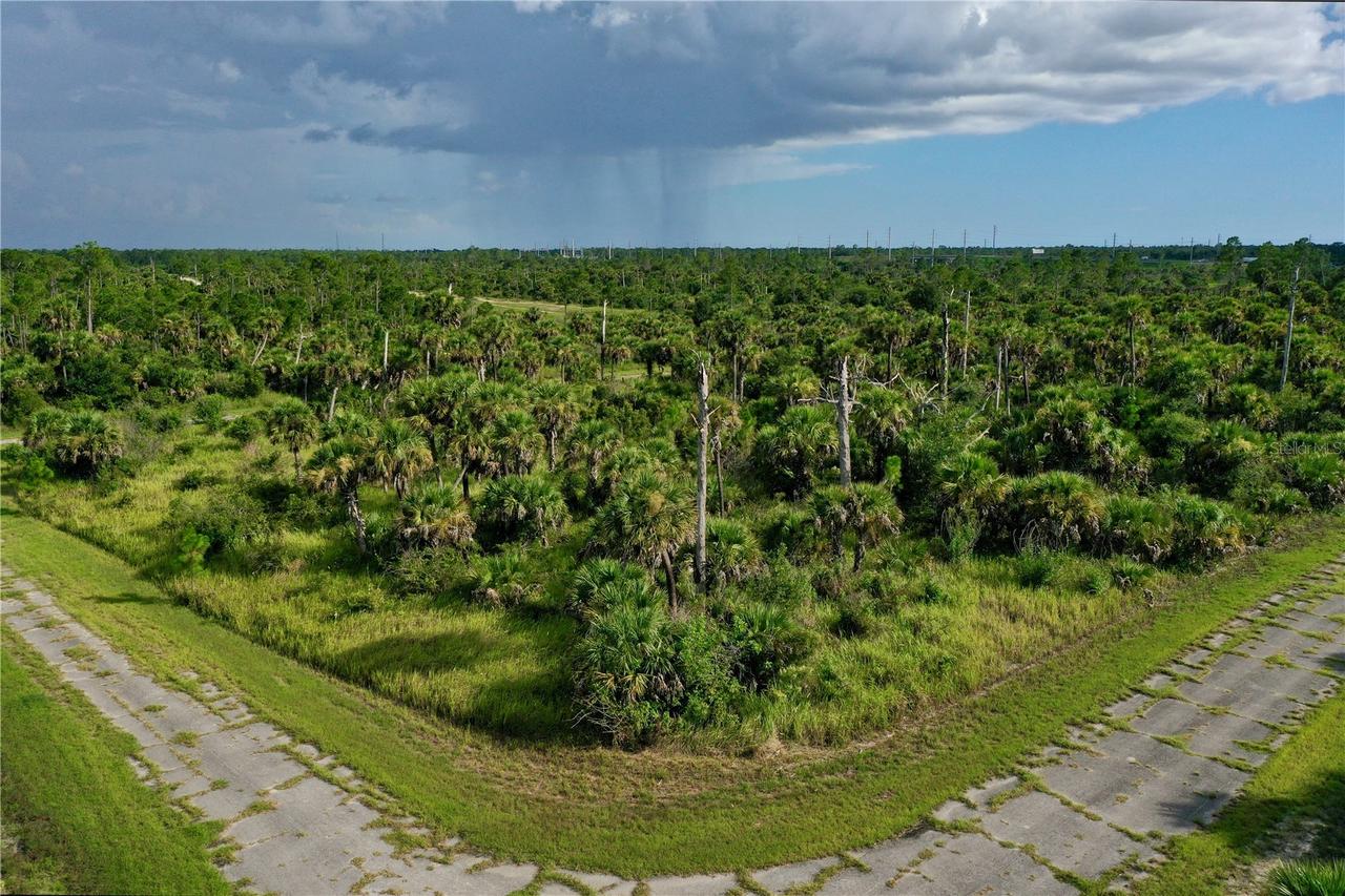 Conbow Pl., North Port, FL 34288