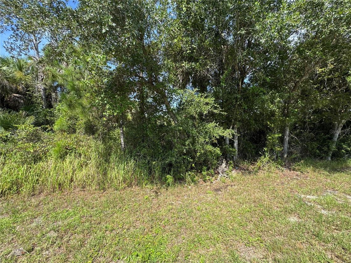 Lot 7 Gascom St., North Port, FL 34288