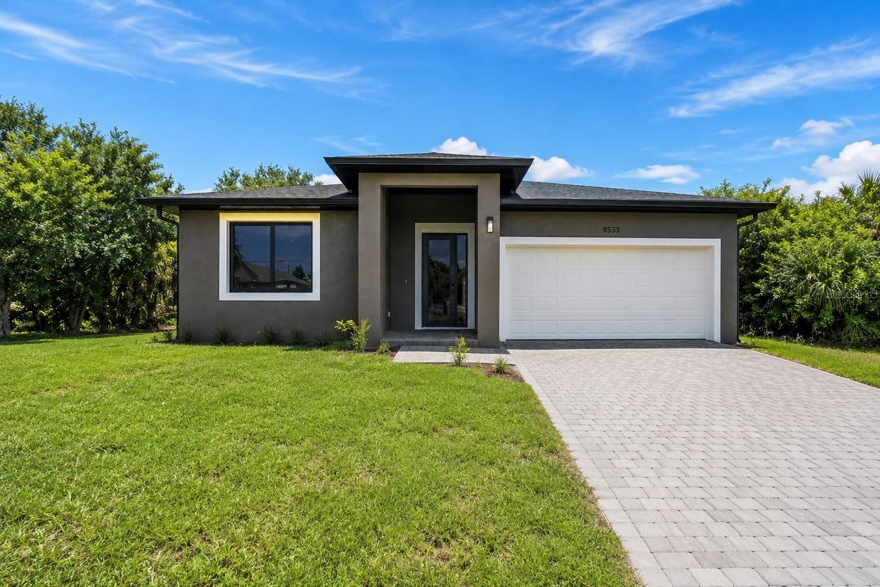 8533 Lancelot Ave., North Port, FL 34287