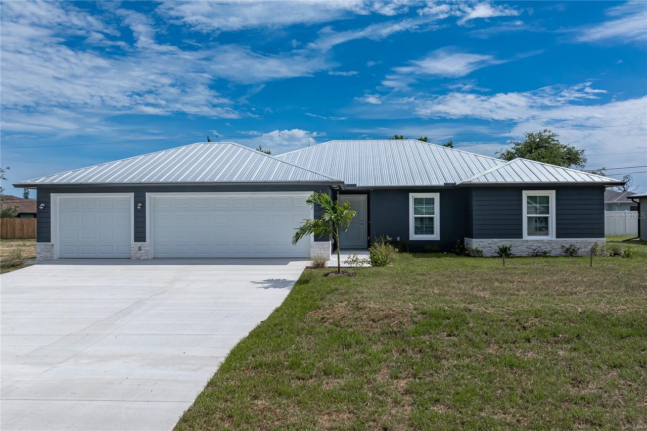 9417 Heartwellville Ave., Englewood, FL 34224