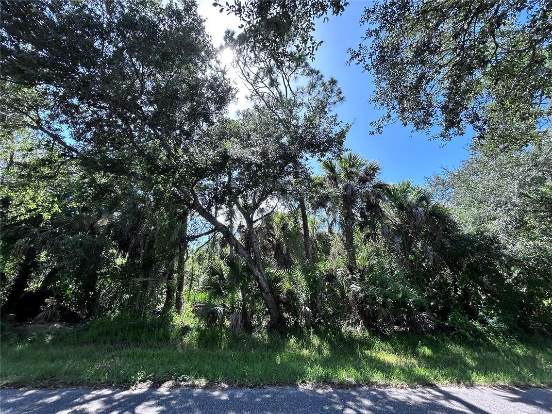 211 Swift St., Port Charlotte, FL 33954
