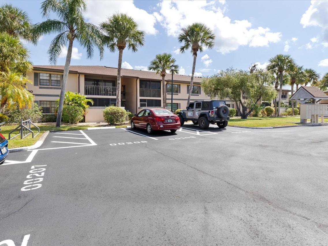 19505 Quesada Ave. #107, Port Charlotte, FL 33948