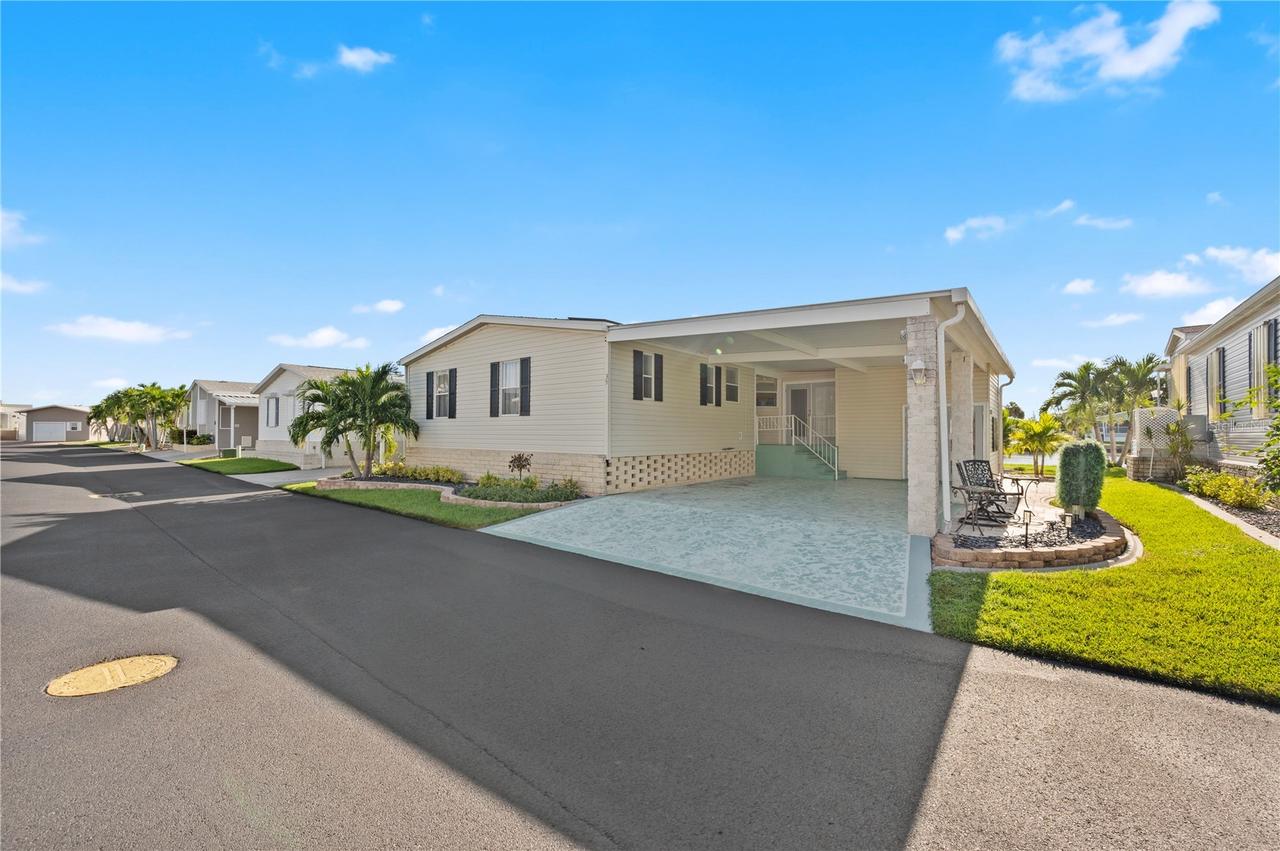 39 Emden Cir., Punta Gorda, FL 33950