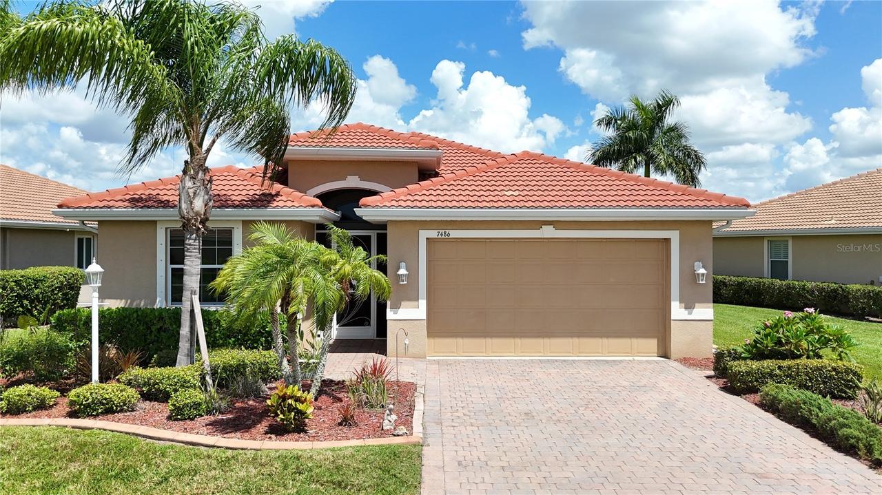 7486 Talon Bay Dr., North Port, FL 34287