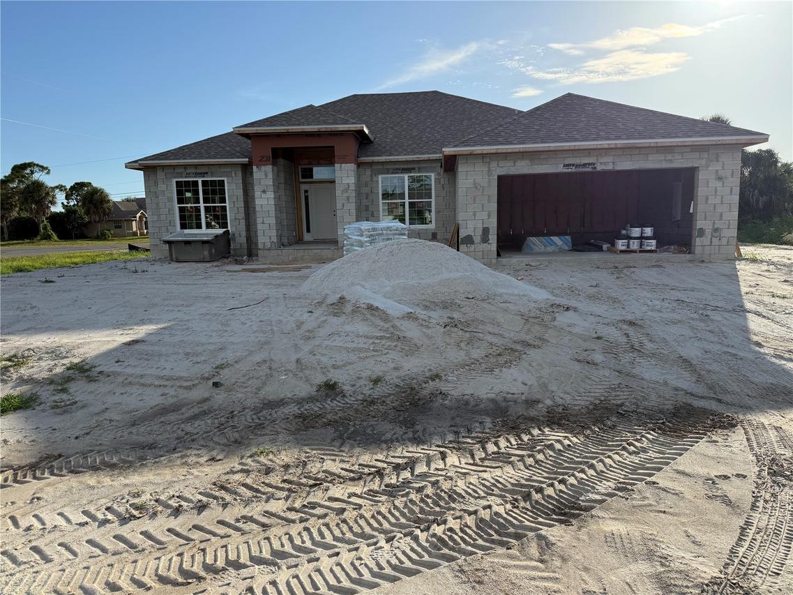 2 Tee View Rd., Rotonda West, FL 33947