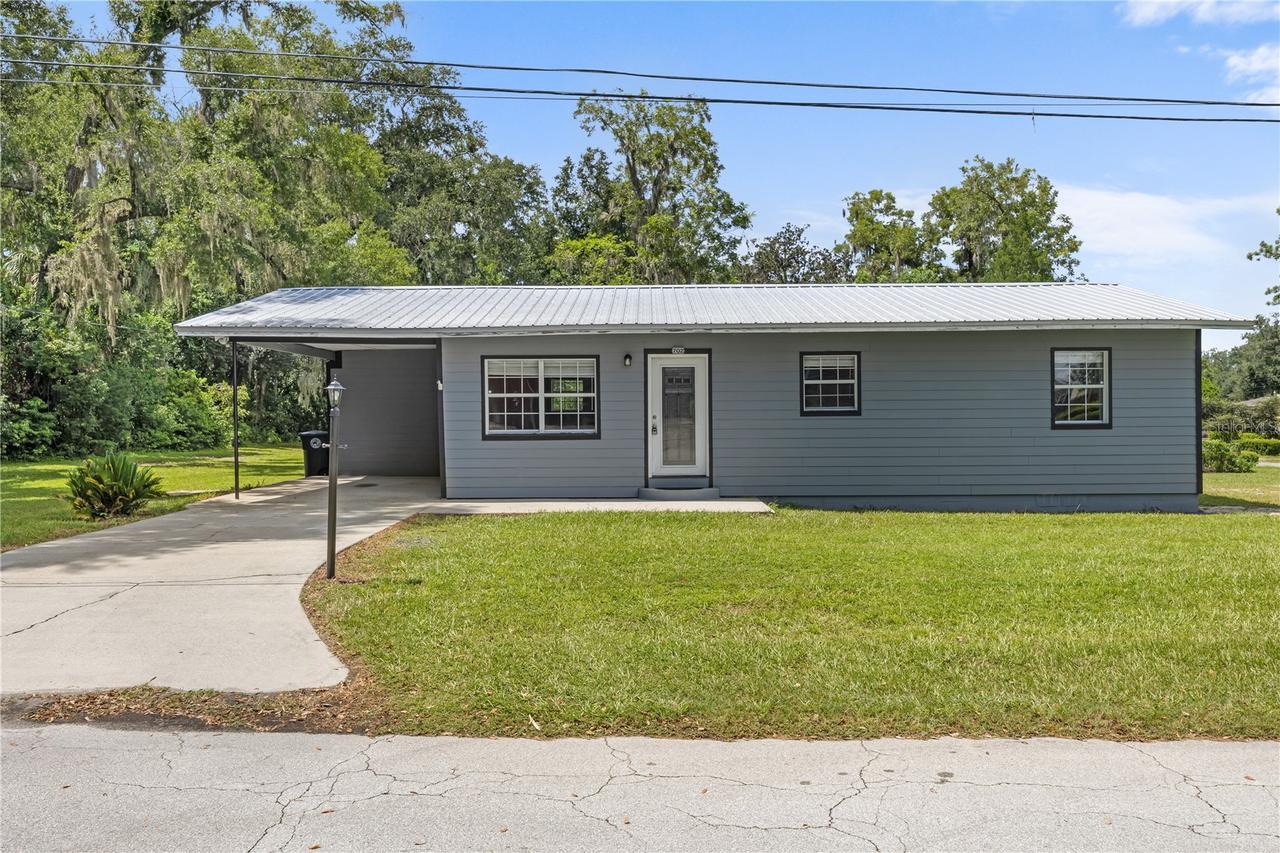 702 Church Ave., Live Oak, FL 32064