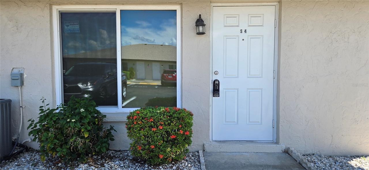 21150 Gertrude Ave. #S4, Port Charlotte, FL 33952