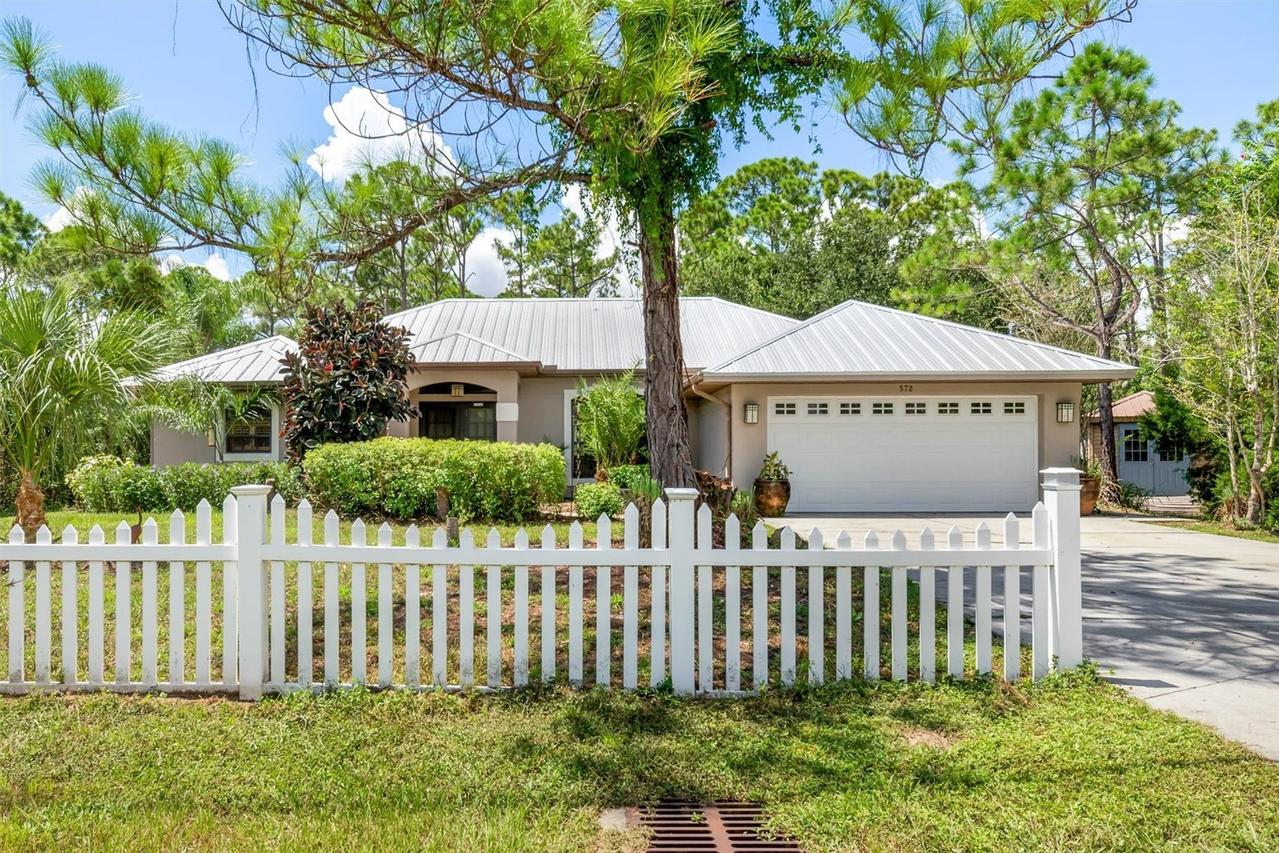 572 Toledo Rd., North Port, FL 34287