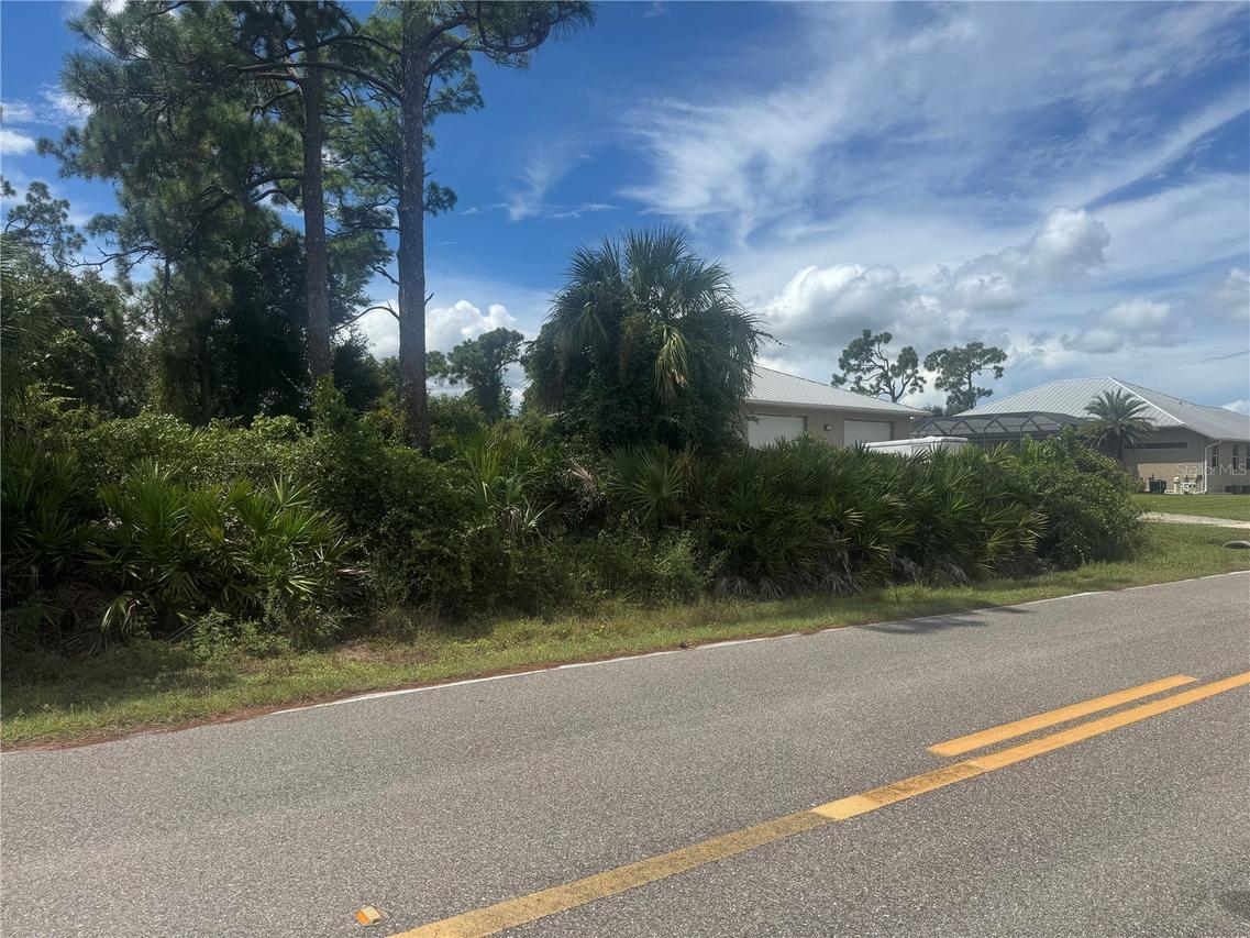 2956 Cabaret St., Port Charlotte, FL 33948