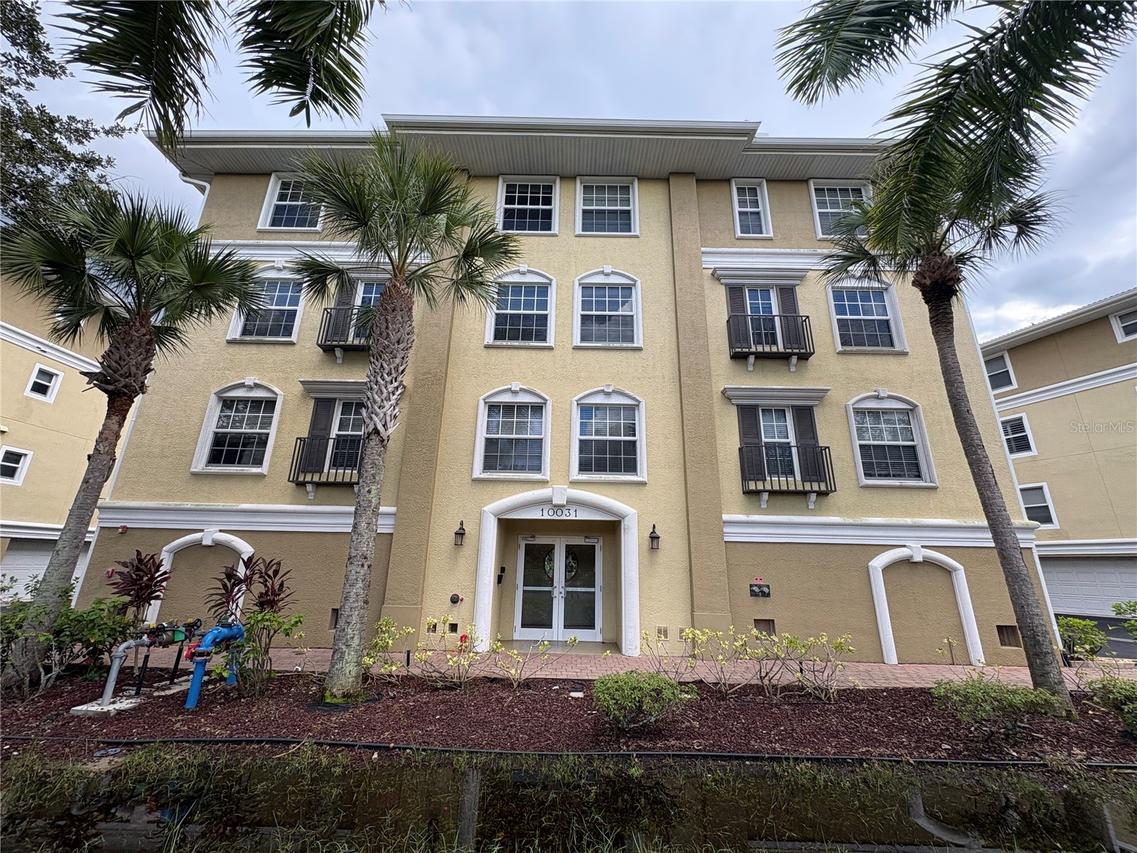 10031 Lake Cove Dr. #201, Fort Myers, FL 33908