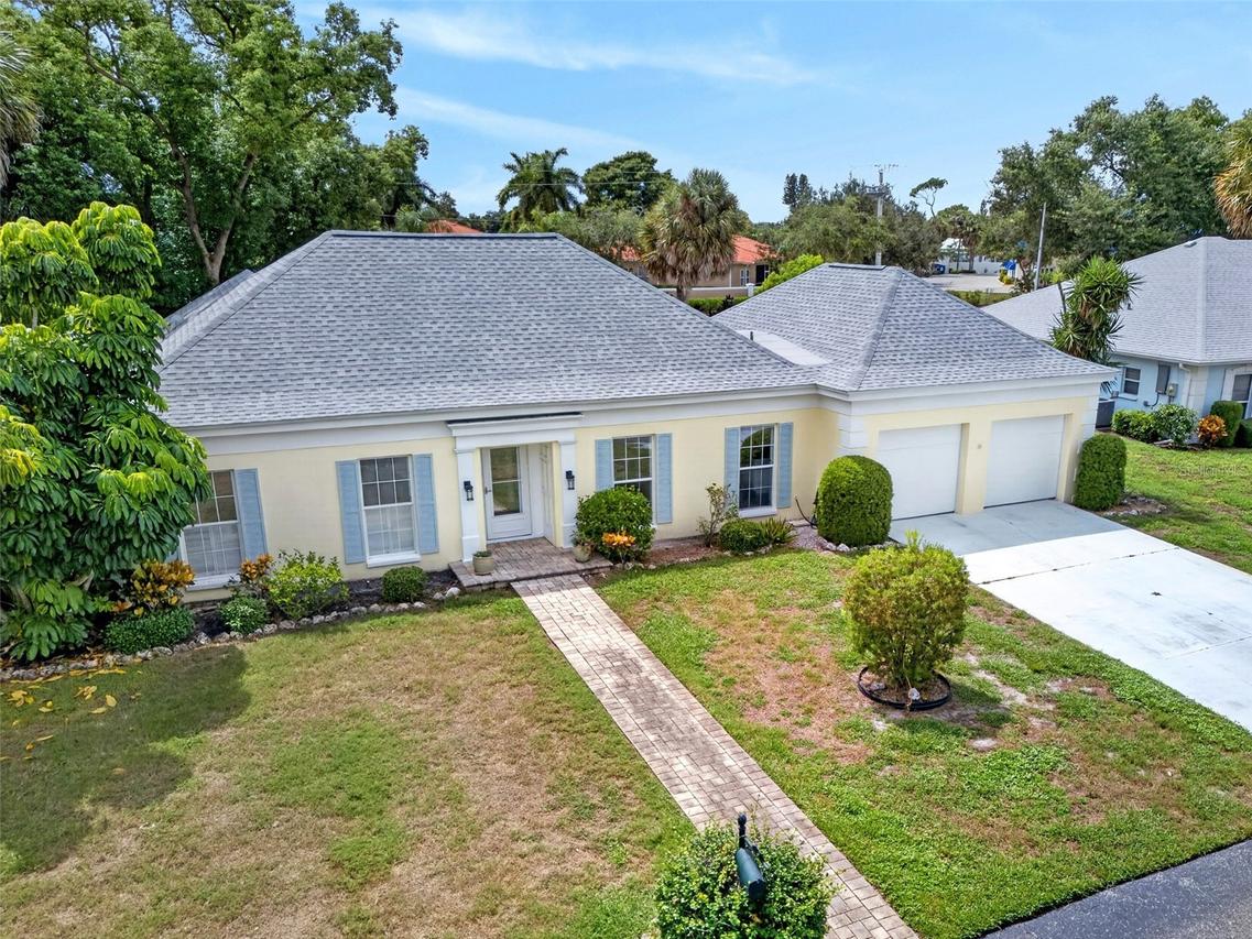 5 Barbados Rd., Englewood, FL 34223