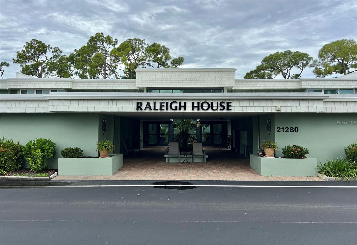 21280 Brinson Ave. #205, Port Charlotte, FL 33952