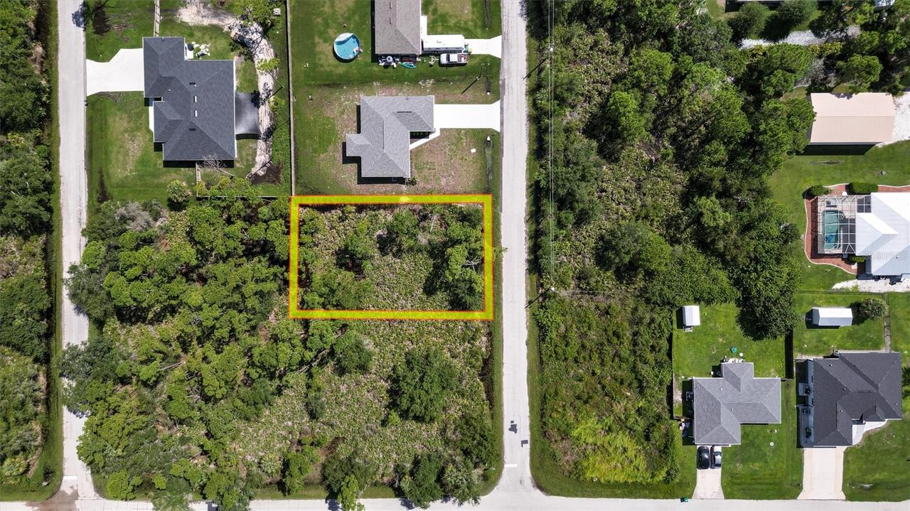 3246 Plymouth St., Port Charlotte, FL 33980