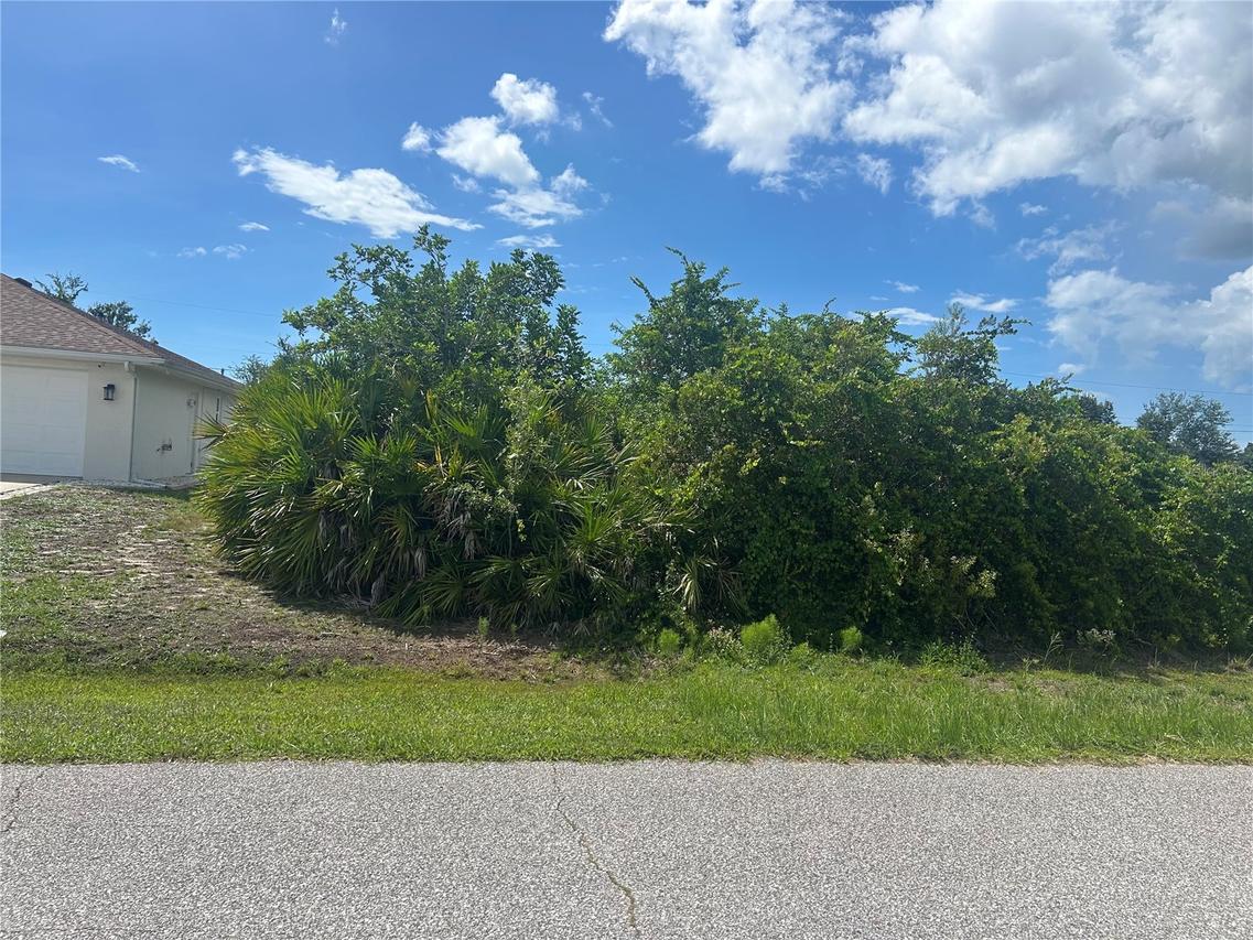 7389 Cary St., Englewood, FL 34224
