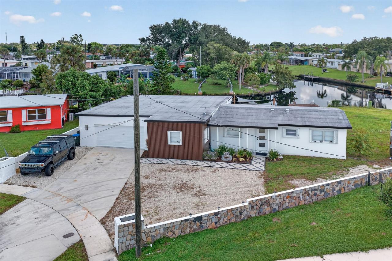6484 Angle Pl., North Port, FL 34287