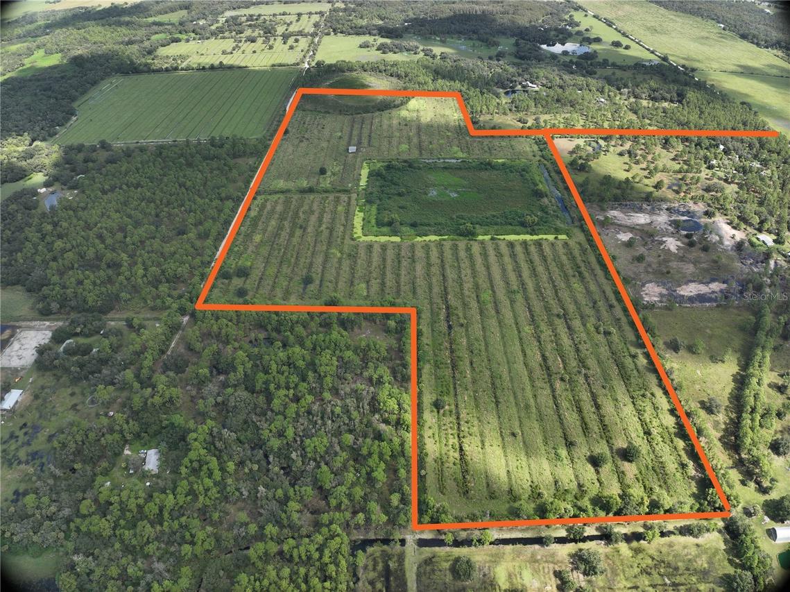 1359 Lantana Ln., Labelle, FL 33935