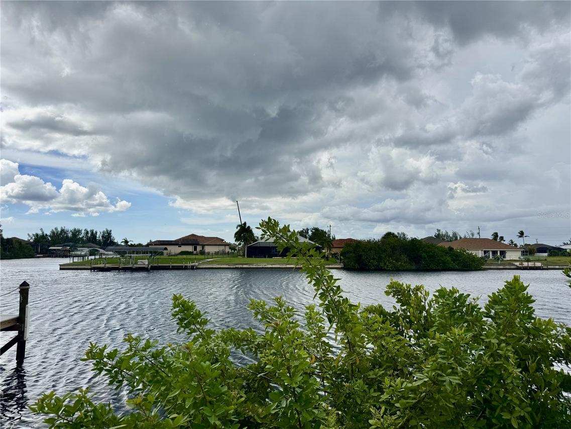 2108 NW 41st Pl., Cape Coral, FL 33993