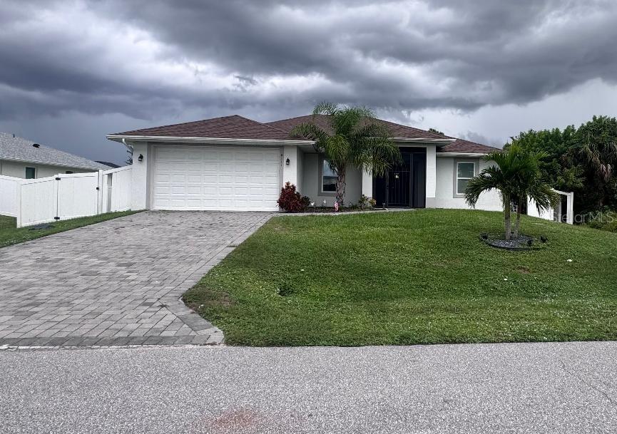 9111 Melody Cir., Port Charlotte, FL 33981