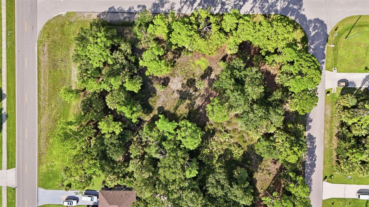 13 S Chamberlain Blvd., North Port, FL 34286