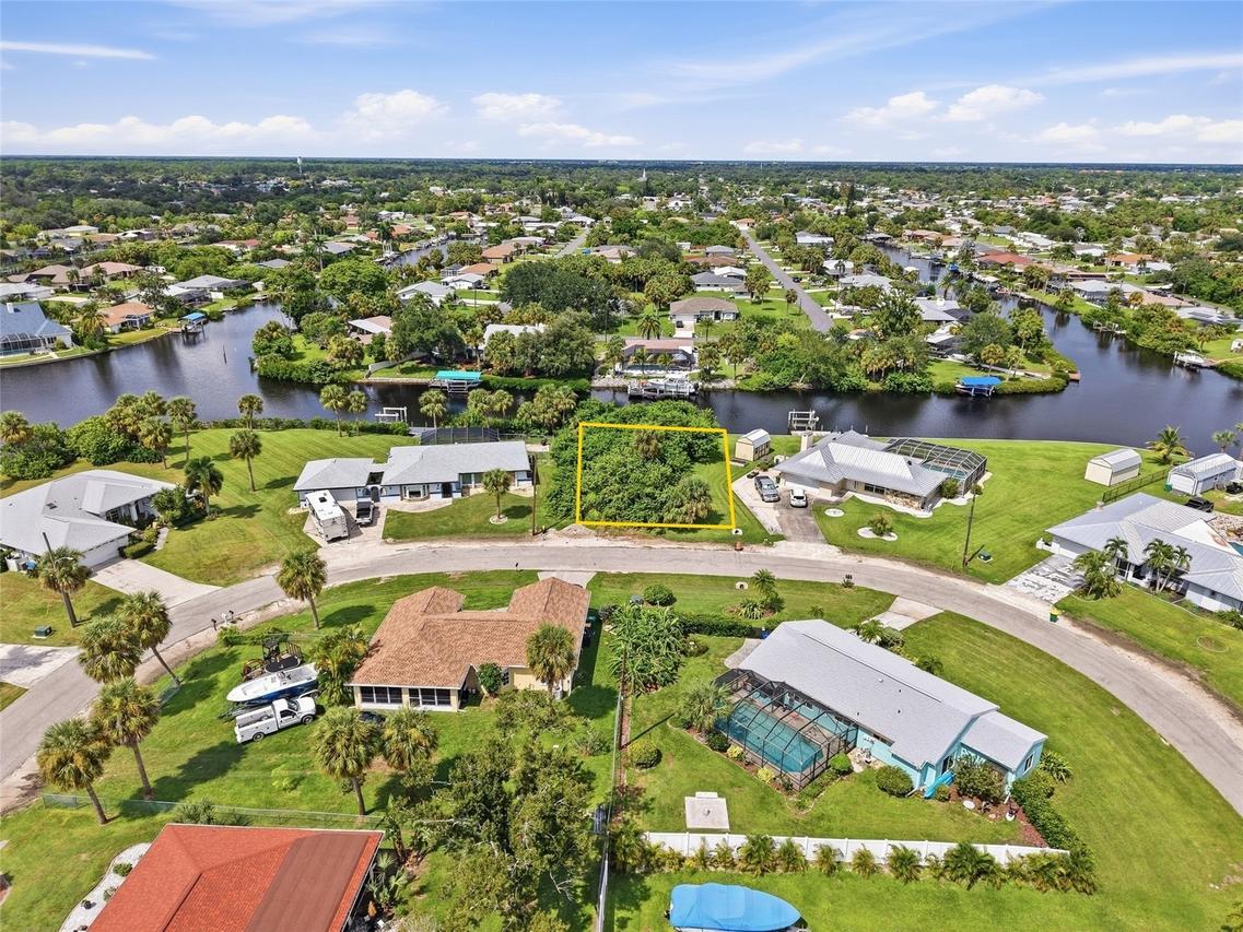 4598 Herman Cir., Port Charlotte, FL 33948