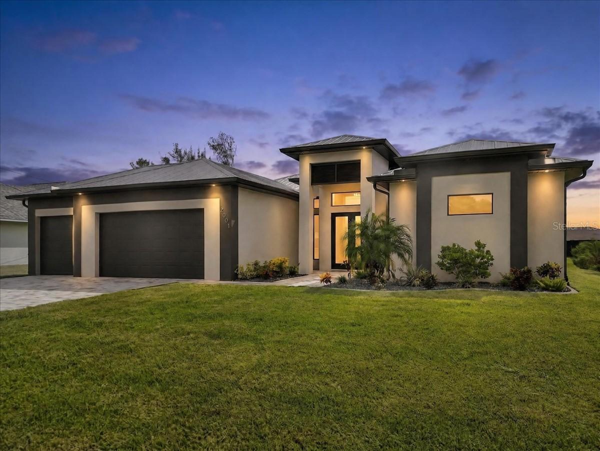 2001 SW 8th Ct., Cape Coral, FL 33991