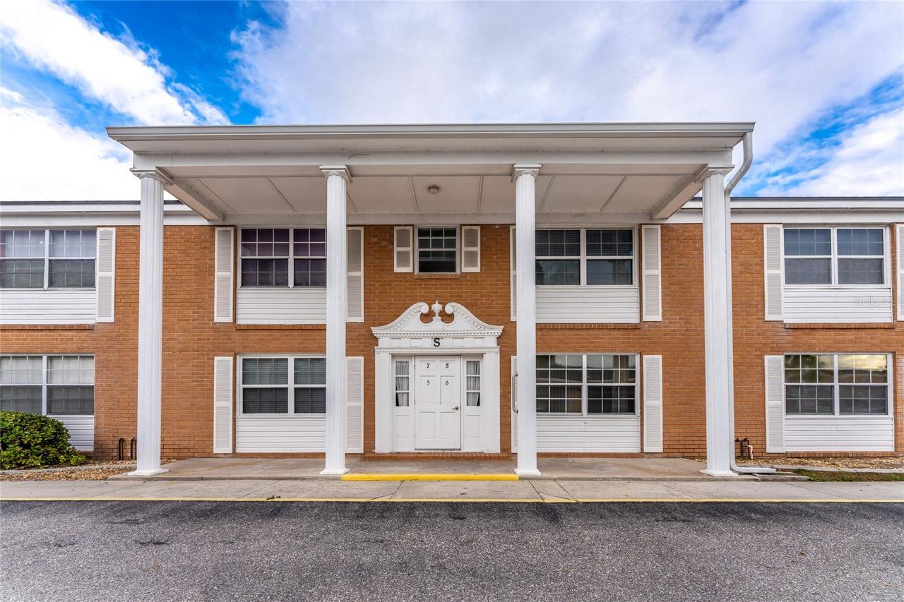 4158 Tamiami Tr. #S8, Port Charlotte, FL 33952