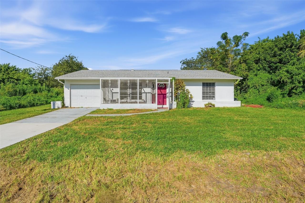 201 Fountain St., Port Charlotte, FL 33953