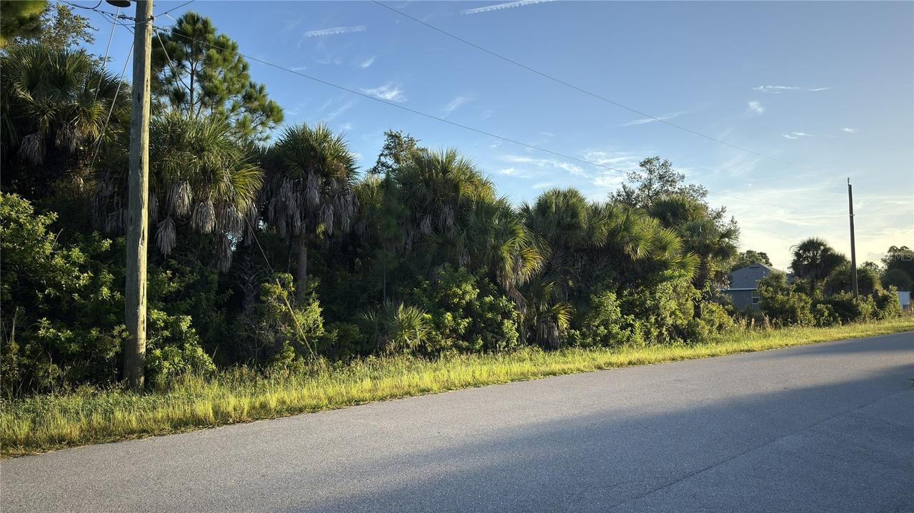 13092 Doubleday Ave., Port Charlotte, FL 33953