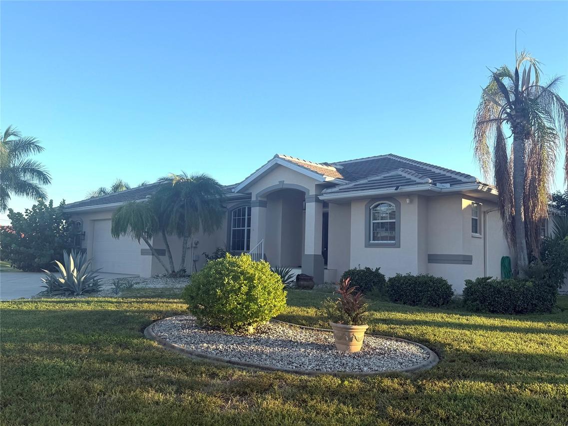 527 Saint Girons Ct., Punta Gorda, FL 33950