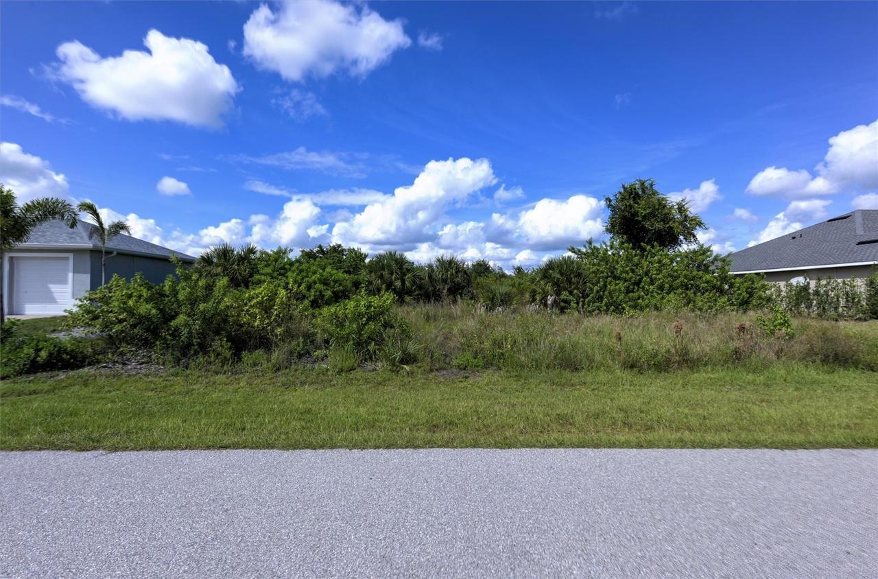 15757 Autry Cir., Port Charlotte, FL 33981