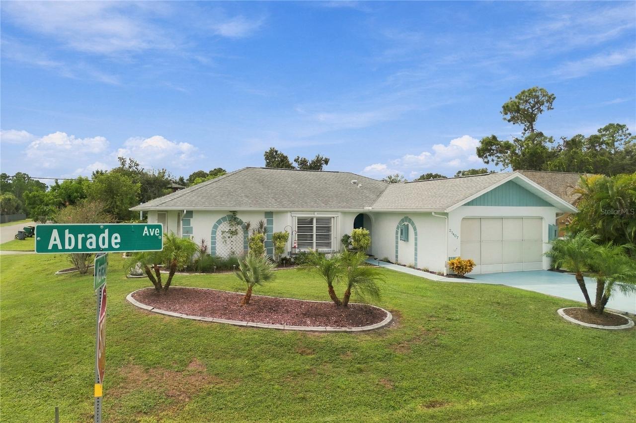 23407 Abrade Ave., Port Charlotte, FL 33980