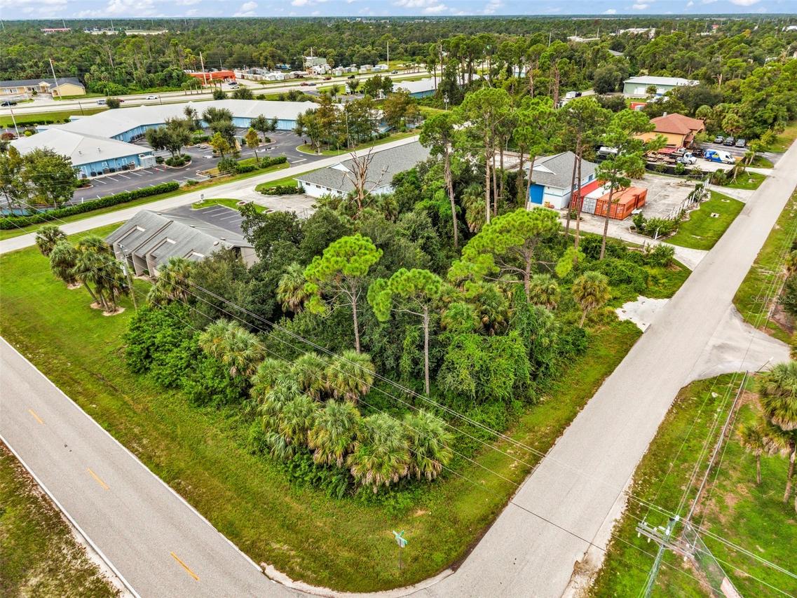 17525 Abbott Ave., Port Charlotte, FL 33954