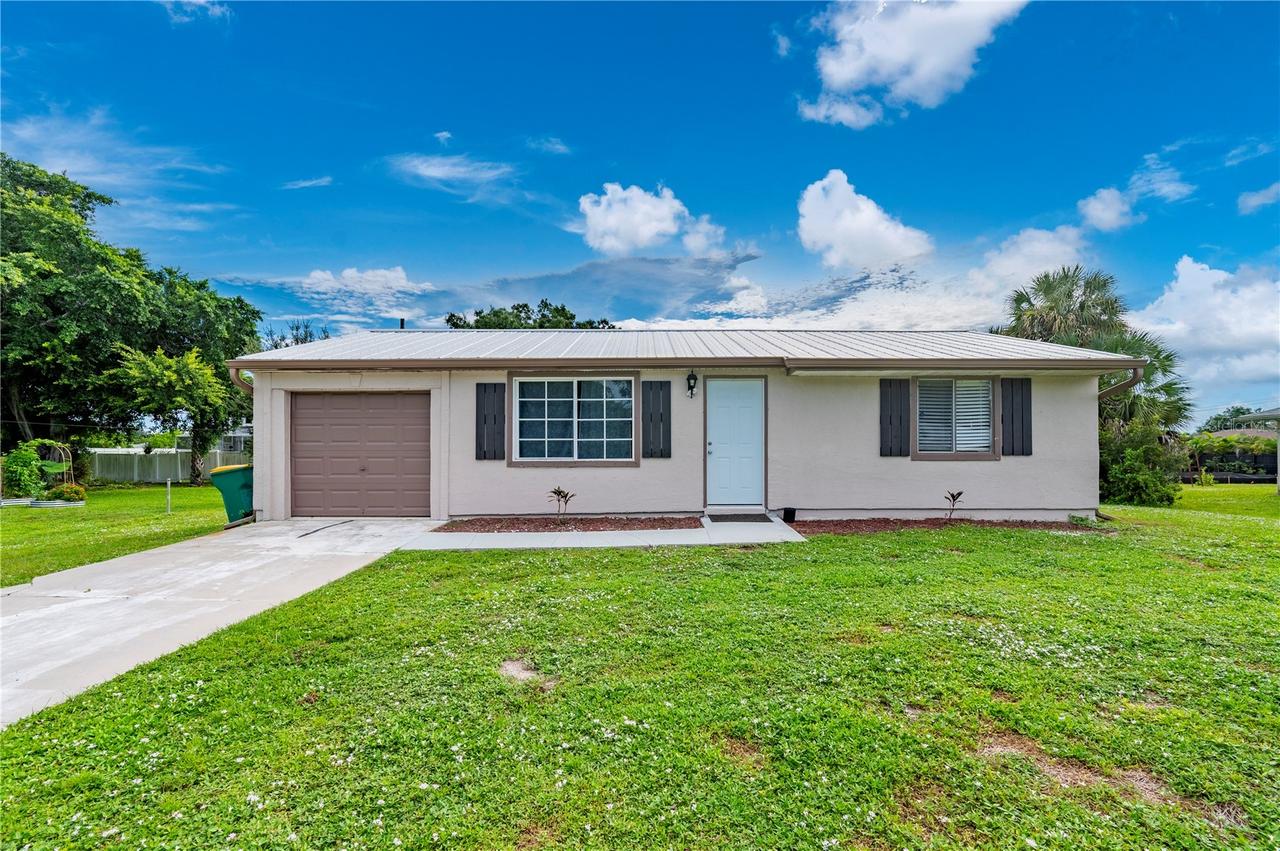 1218 Sultana St., Port Charlotte, FL 33952