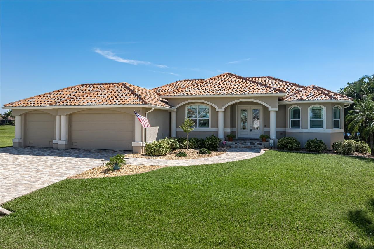 2107 Padre Island Dr., Punta Gorda, FL 33950