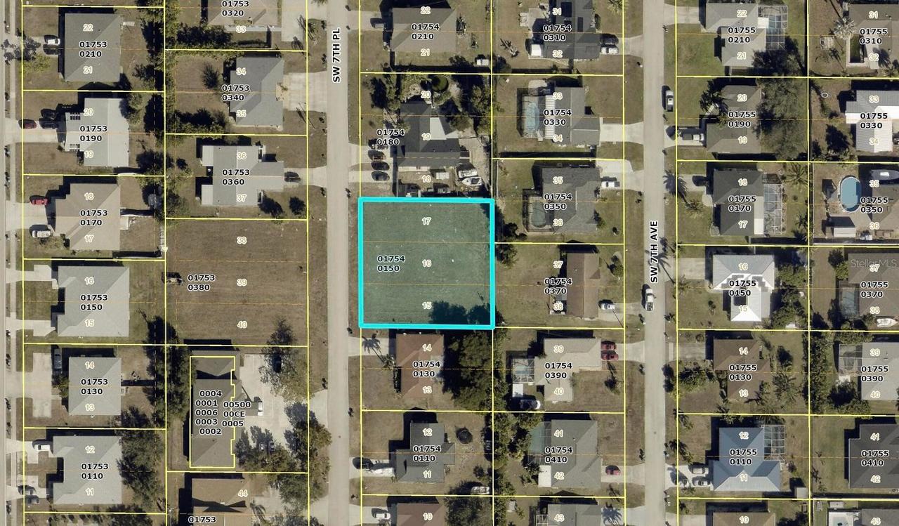 3725 SW 7th Pl., Cape Coral, FL 33914