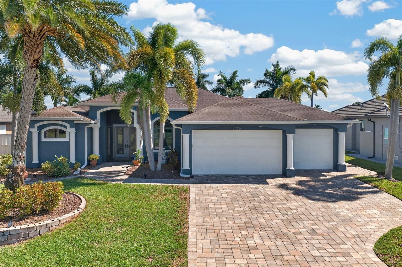 8376 Antwerp Cir., Port Charlotte, FL 33981