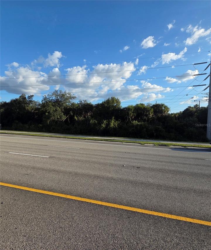 709 S Tamiami Trail Tr., Port Charlotte, FL 33953