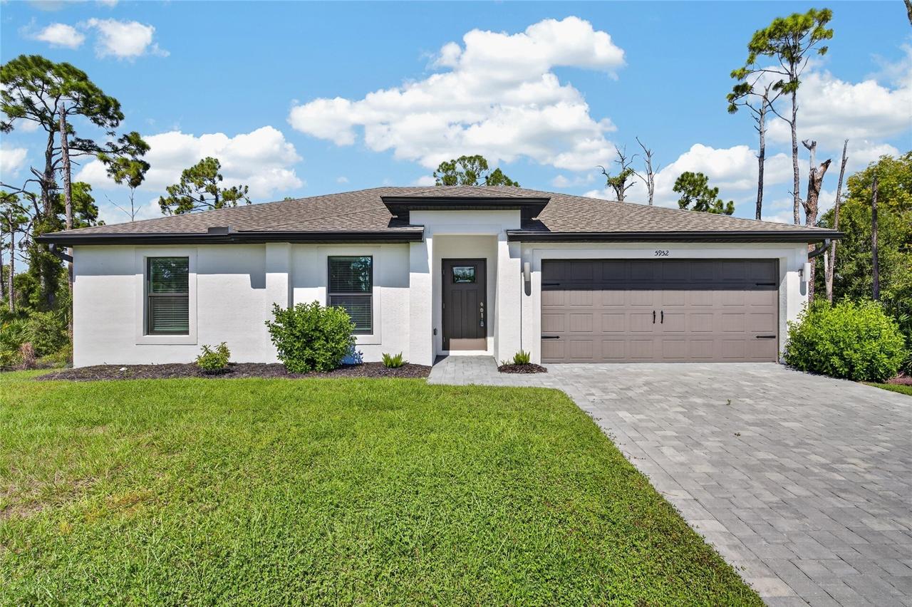 5952 Gillot Blvd., Port Charlotte, FL 33981