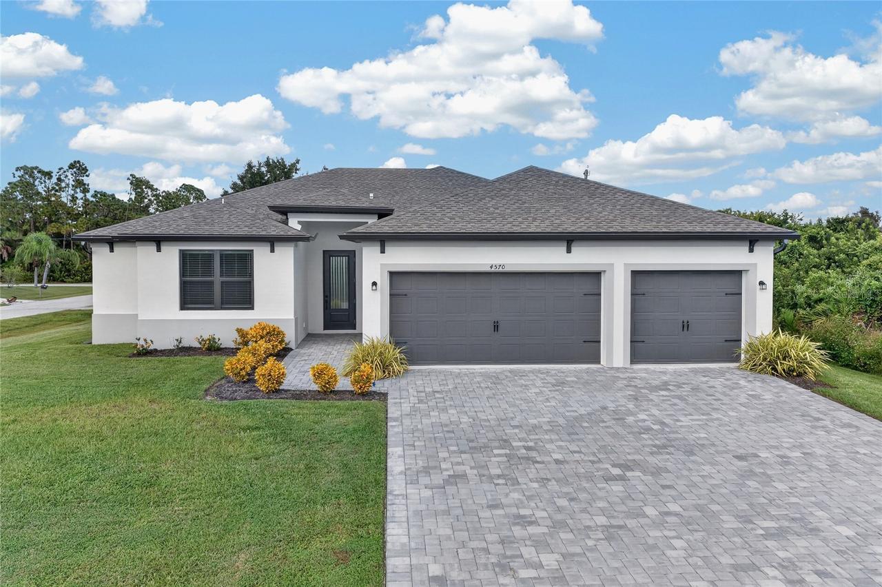 4570 Gillot Blvd., Port Charlotte, FL 33981