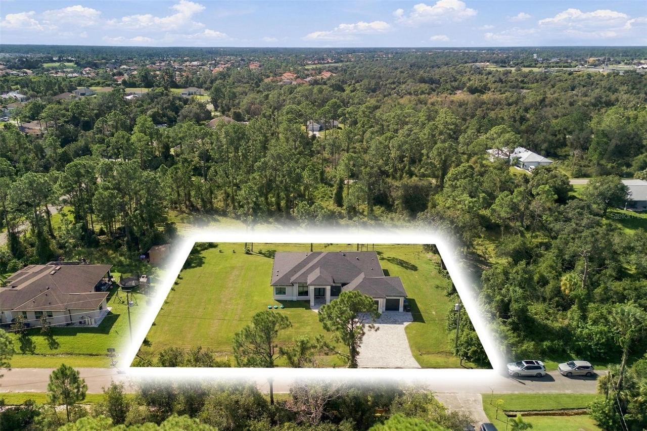 5731 Giffen Ave., North Port, FL 34291
