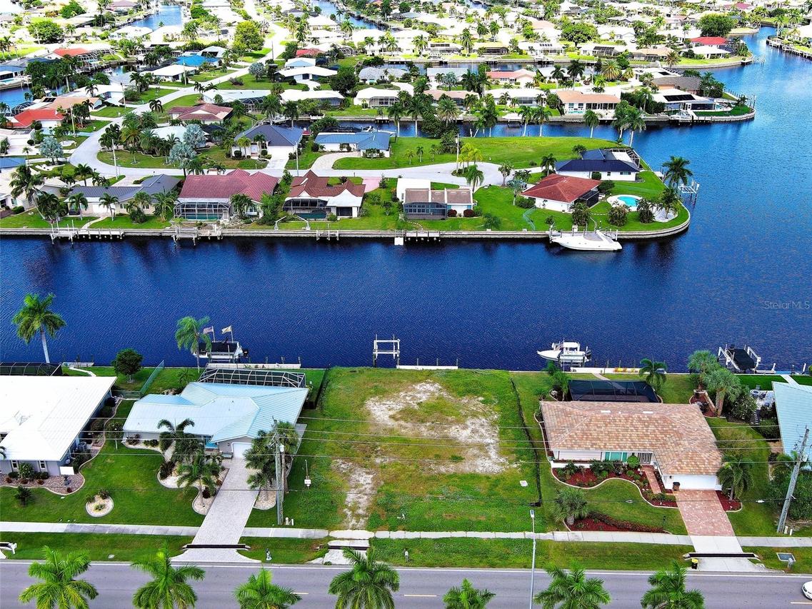 1450 Aqui Esta Dr., Punta Gorda, FL 33950