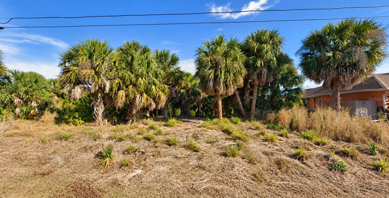 18034 Avonsdale Cir., Port Charlotte, FL 33948